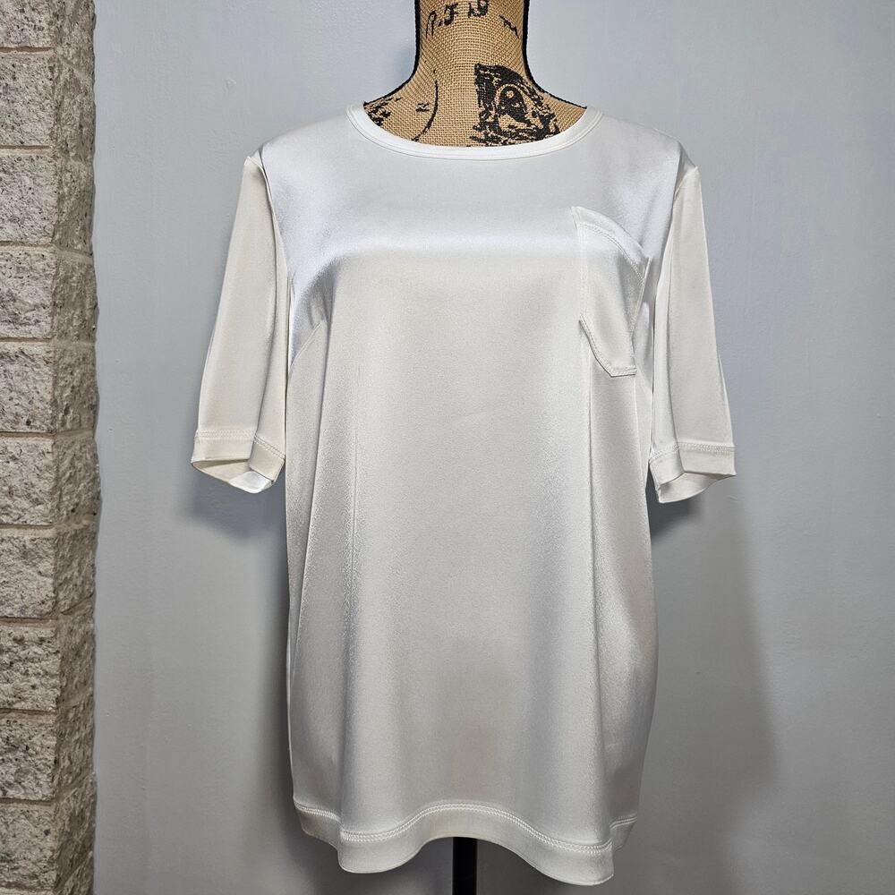 St. John Satin Finish Scoop Neck Pocket Blouse Ivory Luxury Classic Sz Medium